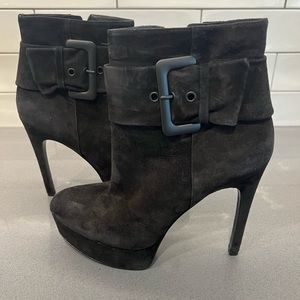 Via Spiga ~ Demetra Black Suede zipper platform ankle boot Size 10